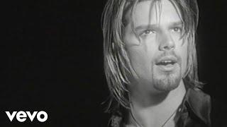 Ricky Martin - Fuego de Noche, Nieve de Día (Video (Remastered))