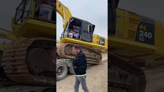 Crazy Excavator Operator Skills _ Heavy Equipment Fails, Tips Over