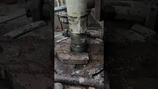 lifting oil drill pipe #satisfying #machine #tools #weldingmachine #heavytools #shorts