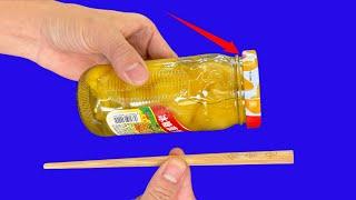 No Matter How Tight the Bottle Cap Is, Use a Chopstick to Open It in 1 Second1 秒开瓶盖！一根筷子的神奇魔法，再紧也不怕