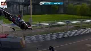 Horror-Crash von Heidfeld in Peking