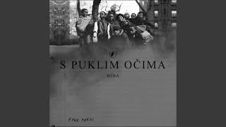 S puklim ocima