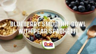 Blueberry smoothie bowl with pear spaghetti