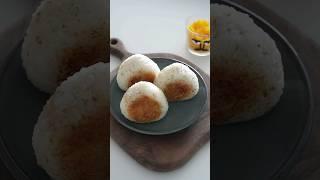 [Japanese Food] Grilled Rice Ball  How to make Yaki Onigiri Grilled Rice Ball Triangle Kimbap