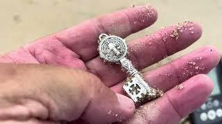 Beach, metal, detecting, gold, silver, and diamonds part two