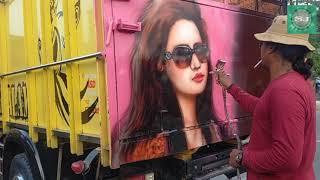 VIRAL!request bang supir lukis airbrush di pintu truk , ( kecantikan mu membuat aku semangat kerja )