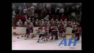 NHL Oct. 29, 1989 Chicago Blackhawks v Washington Capitals (R) Bob McGill v Scott Stevens (R)