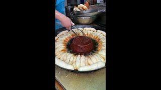 陕西汉中特色美食锅贴，1.5一个，一次要用半锅油，干净卫生外酥里嫩#地方特色 #美食 #锅贴 #地方特色美食