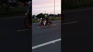 Trying wheelie on ktm rc 390  on highway..#ktm #ktmlover #rc390 #shorts #bikelife #wheelie #rider