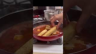 Cooking spicy Korean food spicy fish cake tteockbokki! Delicious 