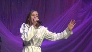 Александра Шитухина - "Мне бы птицею стать" (слова и музыка Д. Воскресенского)