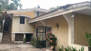 Cheap Foreclosure House for Sale Morne Calvaire, Petion-Ville, Haiti - 3 Bedrooms #HouseforSaleHaiti