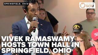 Springfield residents pack town hall hosted by Vivek Ramaswamy