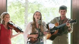 The Petersens - The Greenest Grass Live Concert