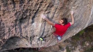 Chris Sharma - First Round First Minute, 5.15b