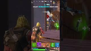 This Fortnite clip will change your thoughts about right-hand peeks..