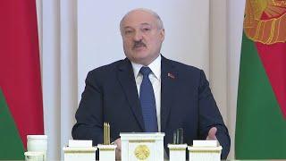 Лукашенко: Верховный суд сам себя будет проверять? Люди говорят — рука руку моет!