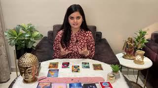 December is here, and so are your tarot pile selections!  #tarot #carrerreading