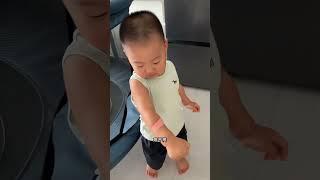 他是怎么做到一本正经的胡说八道的……#萌娃 #萌娃搞笑日常 #萌娃日常 #人类幼崽 #一本正经的胡说八道