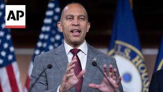 Government shutdown: Hakeem Jeffries says Republicans should stick with bipartisan deal