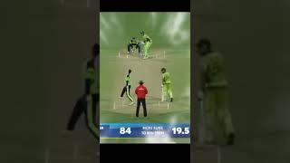 Misbah ul Haq powerful hitting #cricket #viral #trendingshorts
