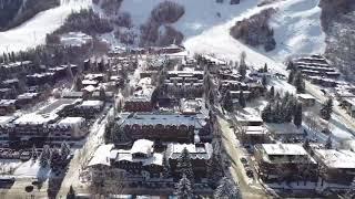 Fabiano Tiraboschi - Flying Drone over Aspen CO on 12/31/2020