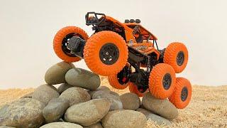 RC car 4x4 climbing rocks | offroading | 8 tyres rc car toy