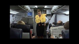 Stewardess with assertiveness - Ladykracher