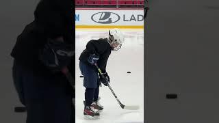 Милота дня! У нашего капитана хороший преемник растет  #хоккей #hockey#кхл #витязь #милота