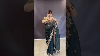 Try this simple tip to cover your head neatly in a saree  saree from @threadswovenbygods