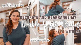 LET’S DO SOME DECORATING IN THE DOUBLE WIDE TRAILER! Mobile home updates + decorate with me!