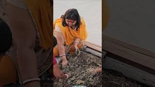 Gaon ka art #shorts #rituals #wedding #mud #art #clay @RajnisArt