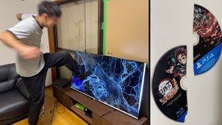 鬼滅ファンの最新ゲームを切ったら発狂してTV潰された動画【ドッキリ】