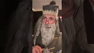 Gandalf vs Dumbledore #comedy #jokes #memes #viral #funny #comic #harrypotter #lordoftherings #lotr