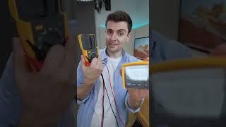 Practical Multimeter with Remote Display - FLUKE
