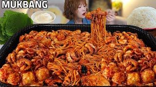 ASMR 식감 미쳐버린 쫄깃탱글 매운 대창쭈꾸미파스타 치즈볶음밥 먹방 Spicy beef tripe and octopus pasta Cheese Fried Rice MUKBANG