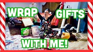 WRAP WITH ME 2024 | LETS WRAP CHRISTMAS GIFTS & CHAT! | CHATTY VLOG