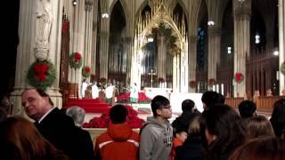 St. Patrick's Cathedral New York (3/3) -"Hark! The Herald Angels Sing"- Christmas Mass, Dec. 25,2012