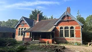 12 Months Of RENOVATING & RESTORING This Beautiful Victorian Railway Station