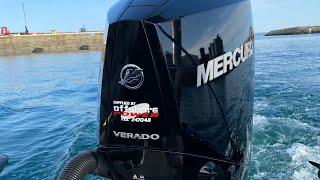 Mercury 300 hp V8 Verado idle & acceleration sound