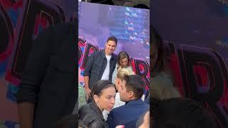 hailee steinfeld spider-verse premiere