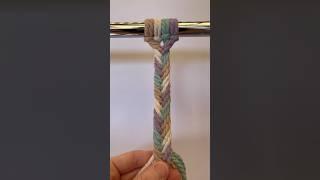 How to Create a Fishtail Braid in Macrame  #macrametutorial #diymacrame
