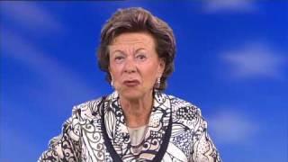 [GUADEC2010] Neelie Kroes on open source and the importance of communities