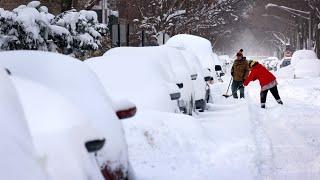 美國冬季風暴：70萬人面臨雪、冰或大雨的挑戰：The Independent；冬季風暴襲擊紐芬蘭與拉布拉多，數千戶家庭停電：The Toronto Star；雪與冰的警告持續影響西米德蘭地區：BBC：