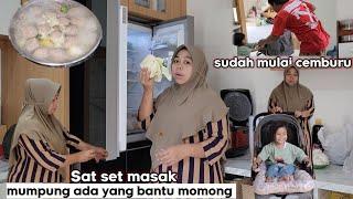 Sudah mulai cemburu ⁉️ sat set masak mumpung ada yang momong