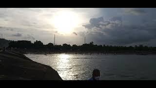 TREKDAM PANTAI TELUK PENYU