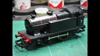 Repainting a hornby 0-4-0 - Class D restoration part 2