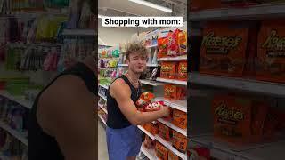 MOM VS DAD SHOPPING  - #shorts