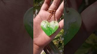 Broken heart resin keychain #artistsvechchha #shorts #creative #drawing