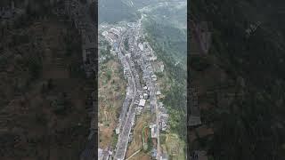贵州最小的乡镇，坐落于山脊之上，全长800米，乡镇虽小五脏俱全，你知道是哪里吗？#最小乡镇 #贵州乡村 #旅行大玩家